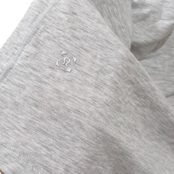 Lululemon 5 Year Basic Long Sleeve Heathered Core Gray - Picture 6 of 6